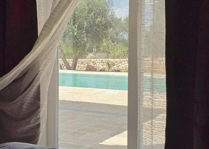 אכסניה Borgo Cervarolo אוסטוני