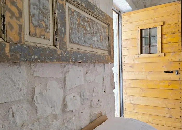 אכסניה Borgo Cervarolo *