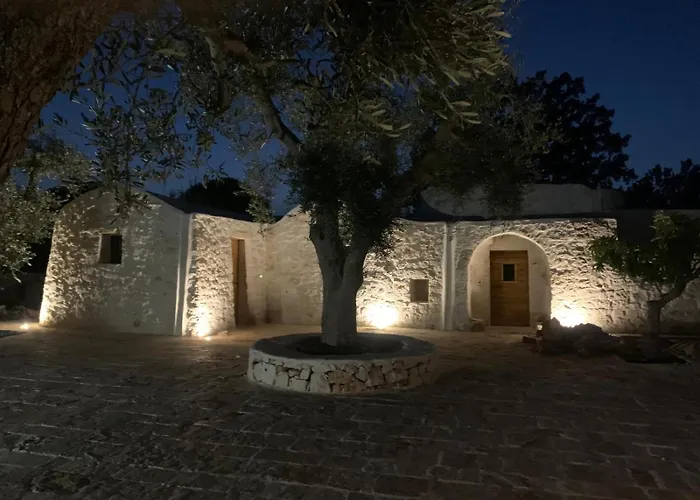 אכסניה Borgo Cervarolo אוסטוני